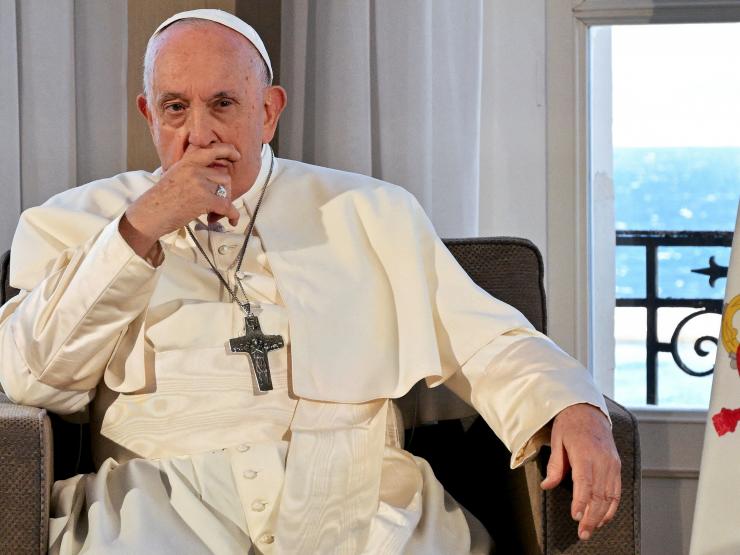 Pope Francis Hints At Slight Opening To Blessings Of Same Sex Couples