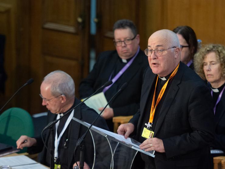 Archbishops Of Canterbury And York Back Provisional Standalone Gay Blessings Services