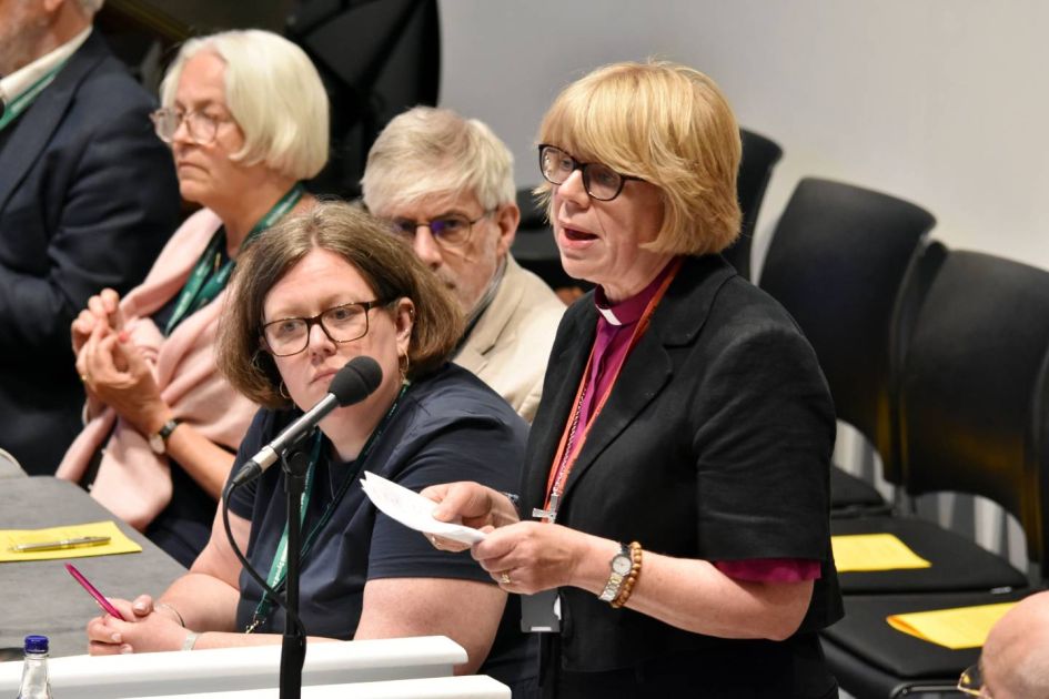 Synod votes to amend controversial document on Palestinian Christians