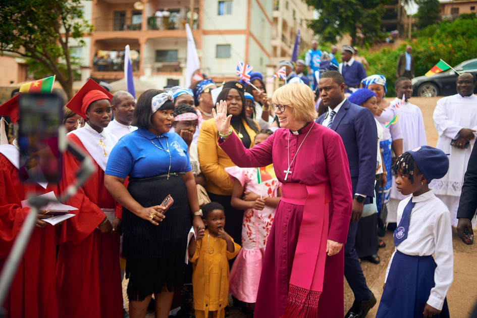 Archbishop calls for peace in Cameroon after historic visit