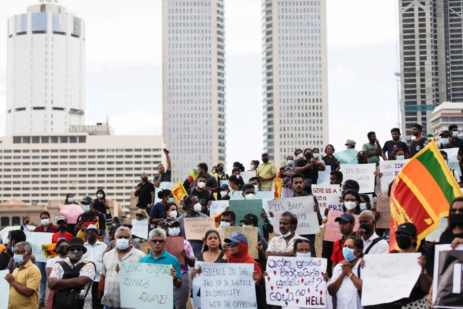 Sri Lanka arrests ex-intelligence chief over Easter church bombings