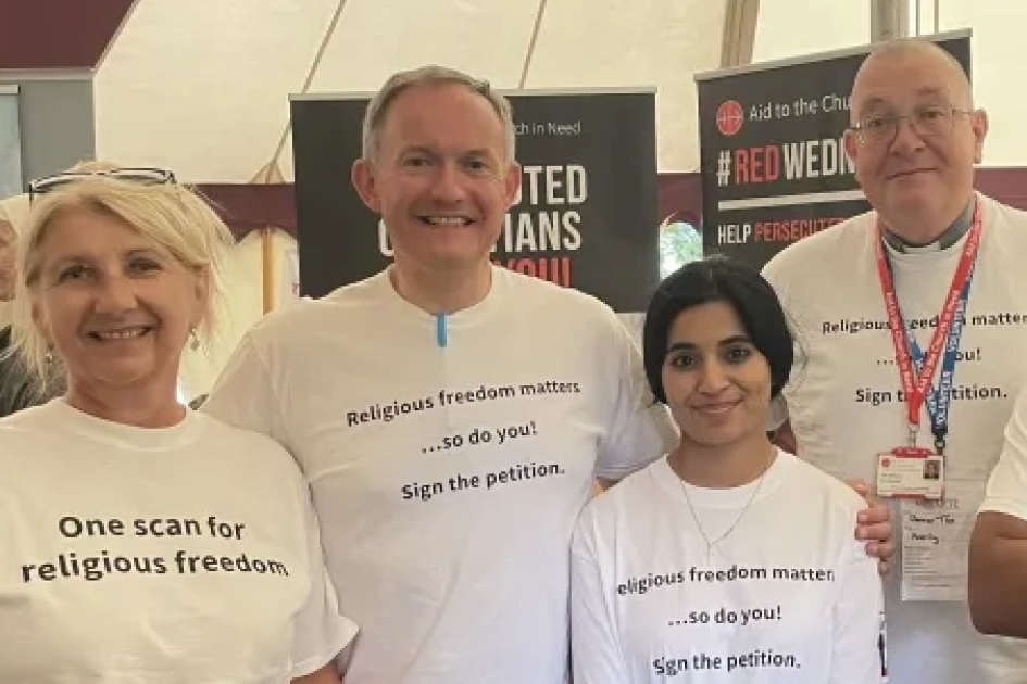 Christian speaks out on persecution in Pakistan as a thousand back calls for religious freedom