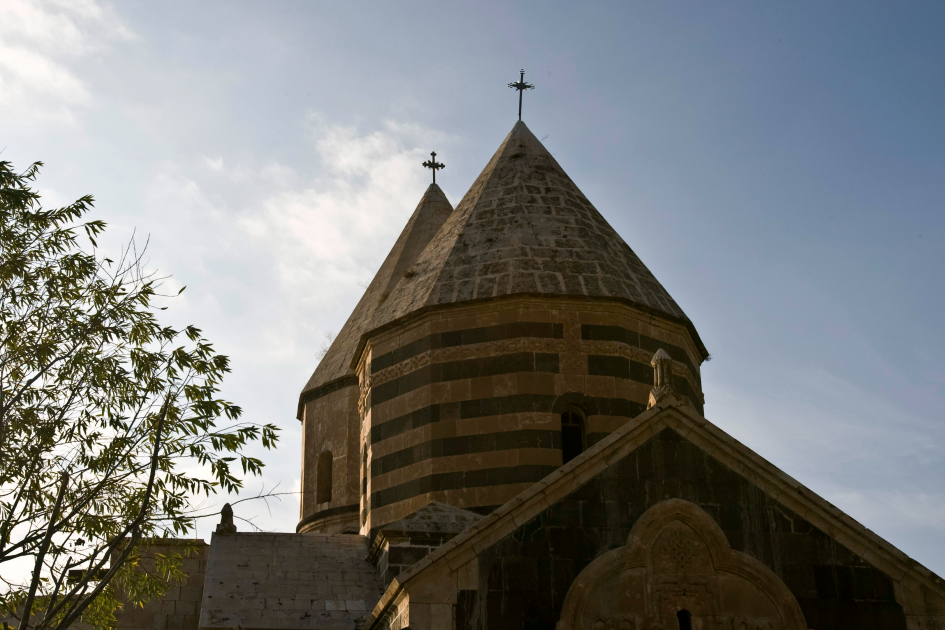 Iran upholds prison sentences for five Christian converts