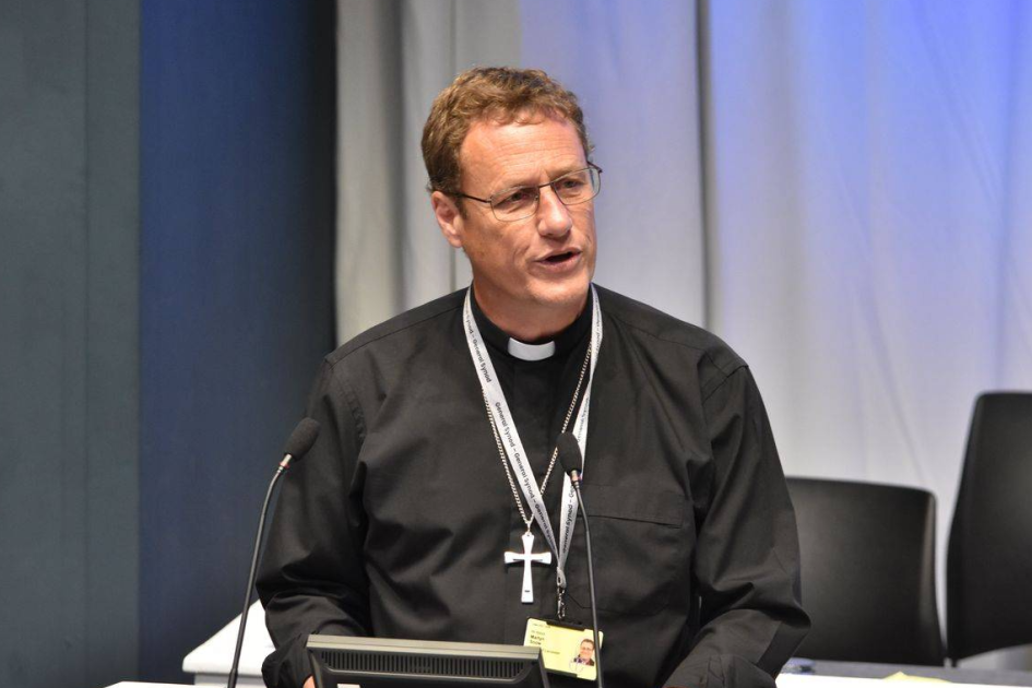'Democracy is under threat': Bishop calls for church to counter division with 'pride in nation'