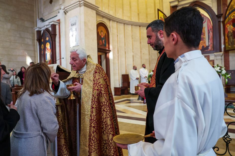 Amid violence, Syrian Christians pledge to help rebuild their country in 2026