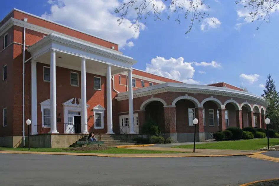 Two Christian university cyclists killed by car in US