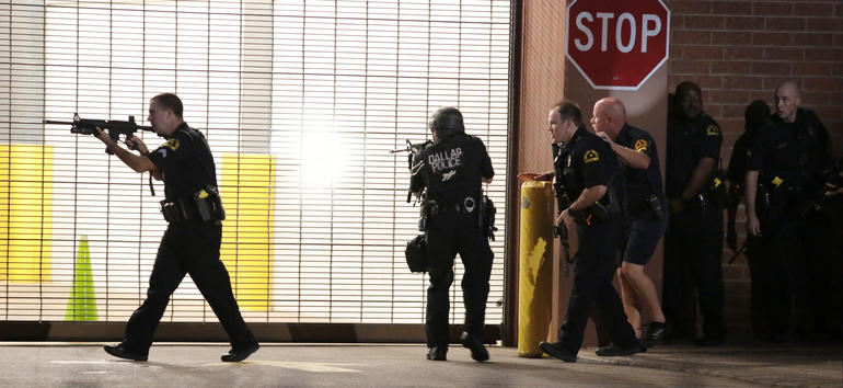 Maria R. Olivas/The Dallas Morning News via AP
