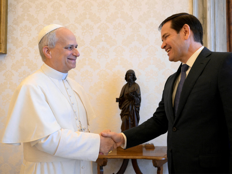 Pope and Rubio.JPG