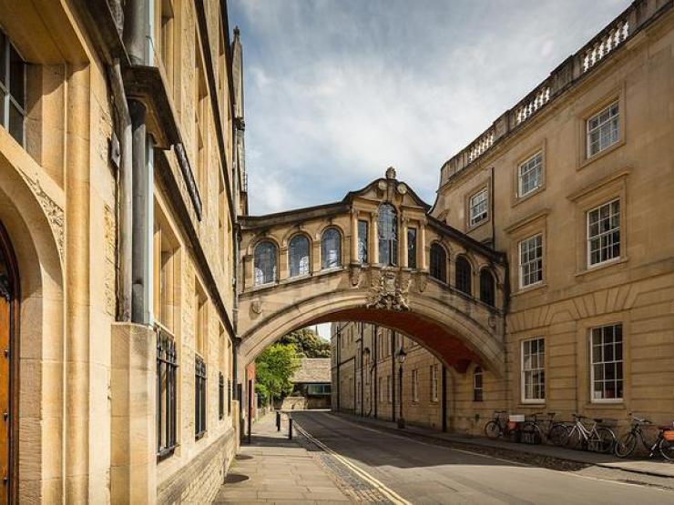 Oxford-University-bridge_galleryfull.jpg