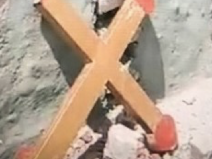 Cross Pakistan Thumb .png