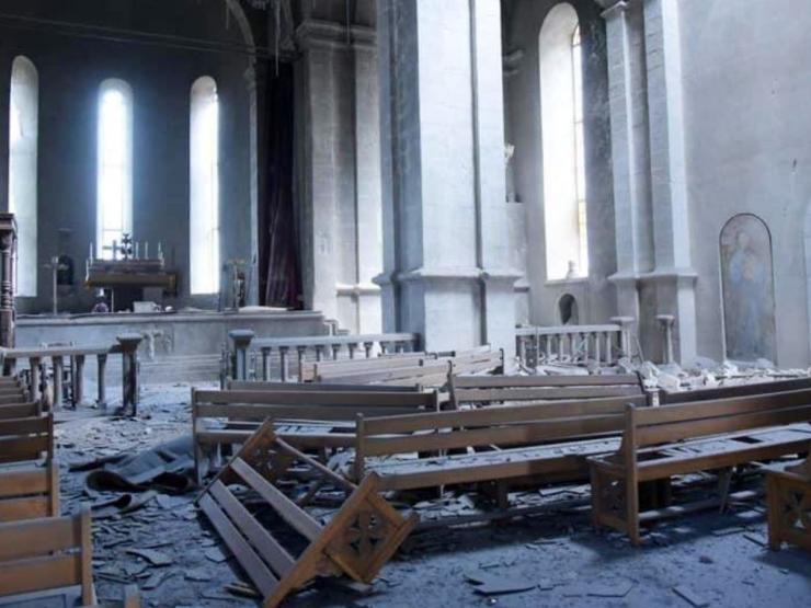 Armenia Cathedral thumb.JPG