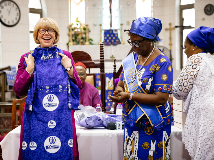 ArchbishopMullallyMothersUnion.png