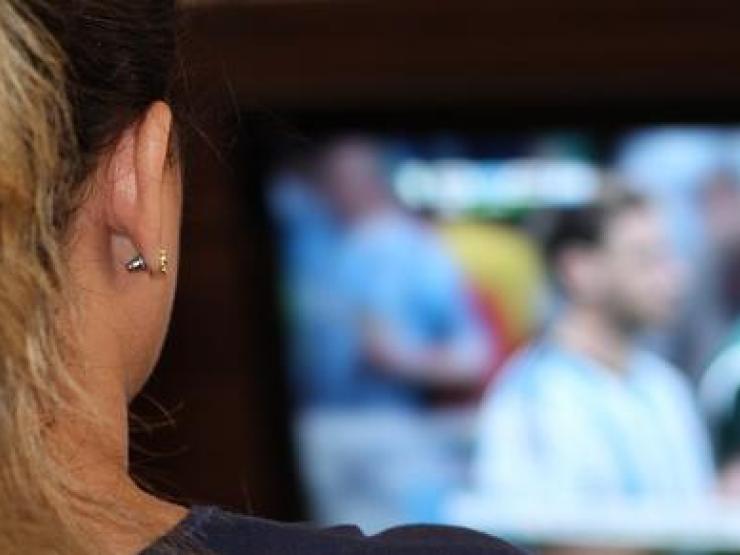 TV-back-of-head-main_article_image.jpg