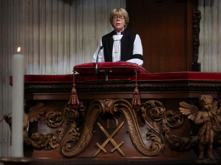 Bishop of London Queen's prayer service