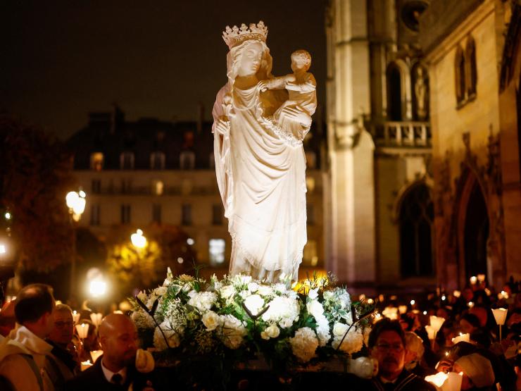Notre Dame procession.JPG