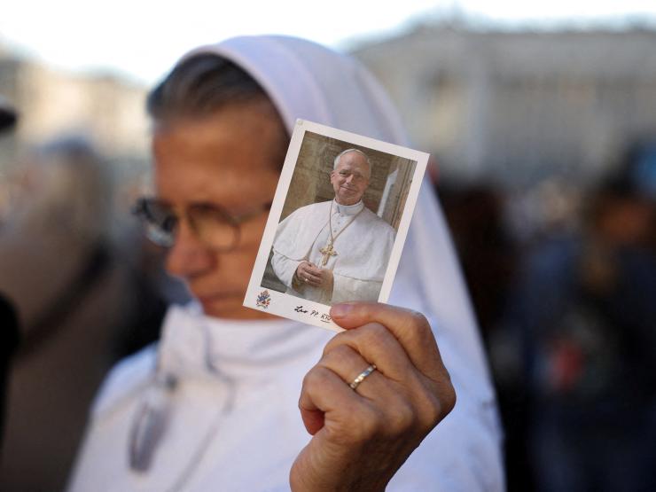 POPE HEALTH PRAYER.JPG