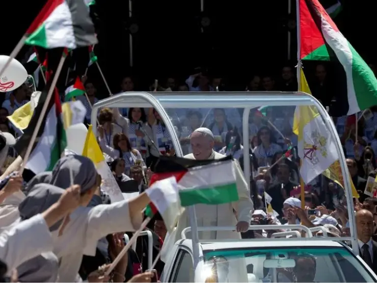 popemobile.webp