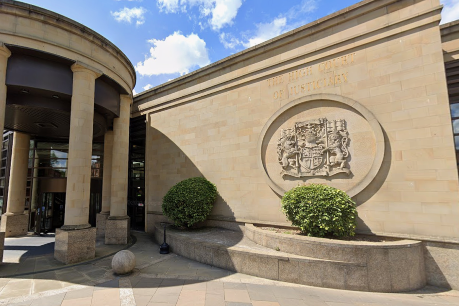 Man on trial for murder plot believed he was evil Jesus #39 court hears