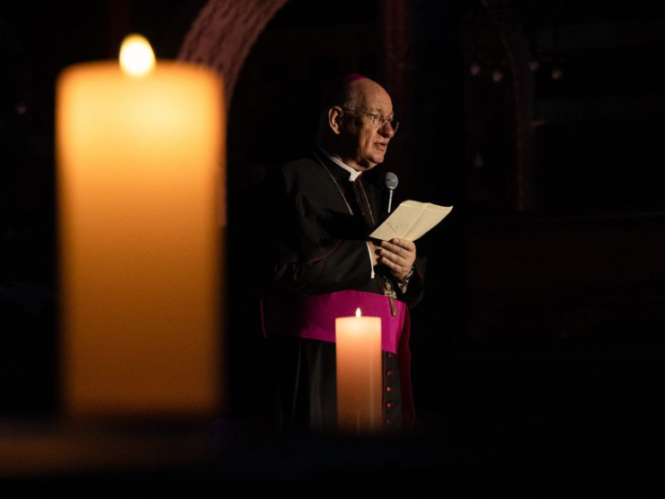 ArchbishopRichardMothcbcew.png
