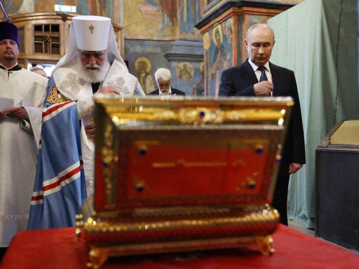 PutinKirillMoscowRussia.jpg
