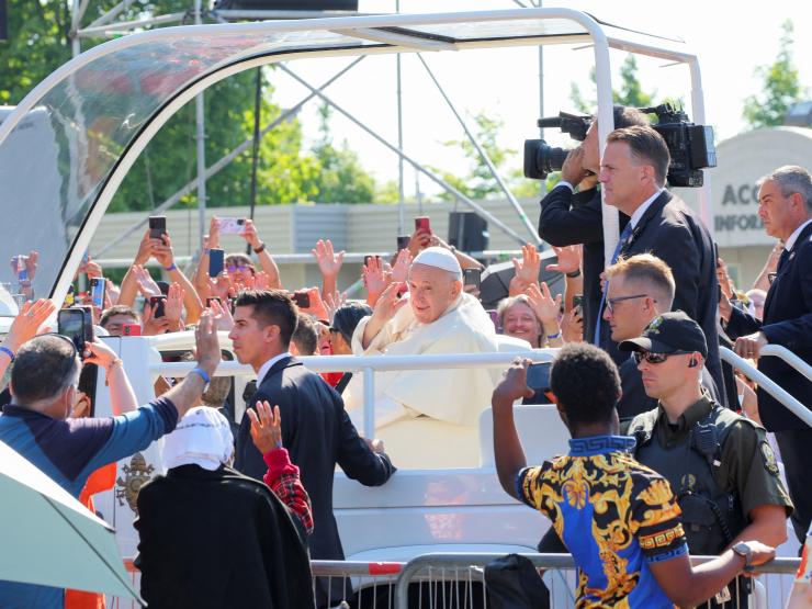 Pope Canada car.JPG