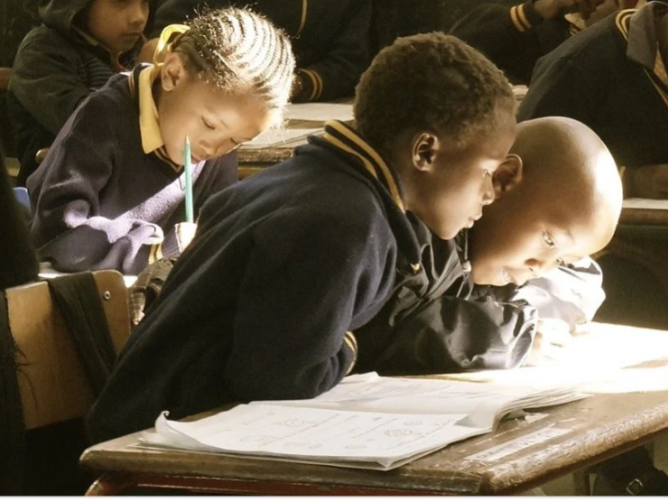 kids in clasroom thumb.JPG