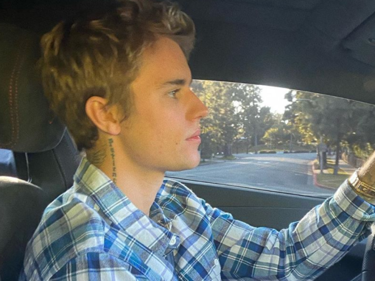 Bieber Chat Thumb.PNG