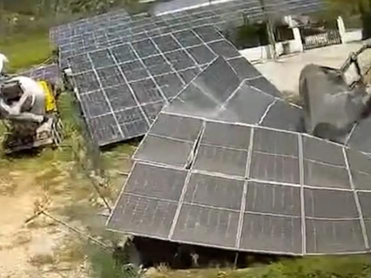 solar-panel-horizontal-thumb-1777198515.jpeg