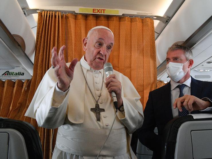 Pope on plane 2021.JPG