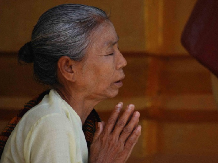 India-prayer-THUMB_galleryfull.png