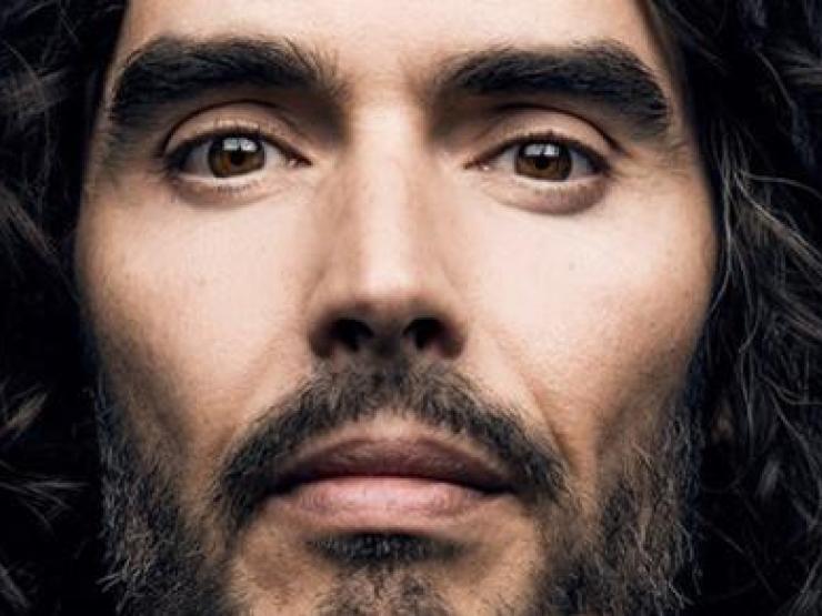 Russell-Brand-dark-background-main_article_image.jpg