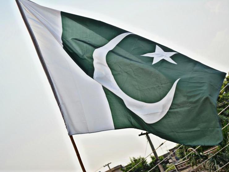 Pakistan-flag-new-thumb_galleryfull.jpg