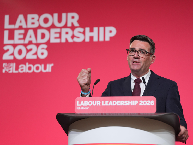 AndyBurnham170726Alamy.jpg