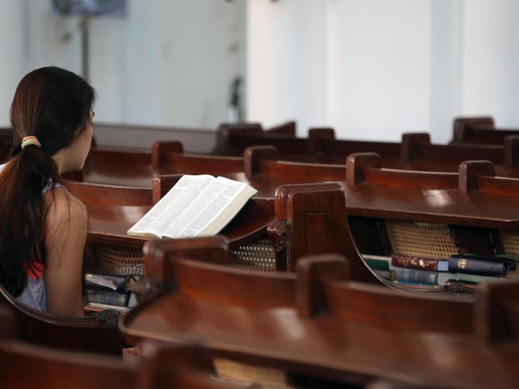 YOUNG LADY READING BIBLE.jpg