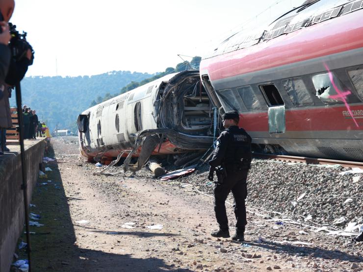 TRAIN CRASH SPAIN.JPG