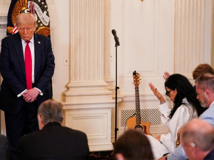 TRUMP PRAYING.JPG