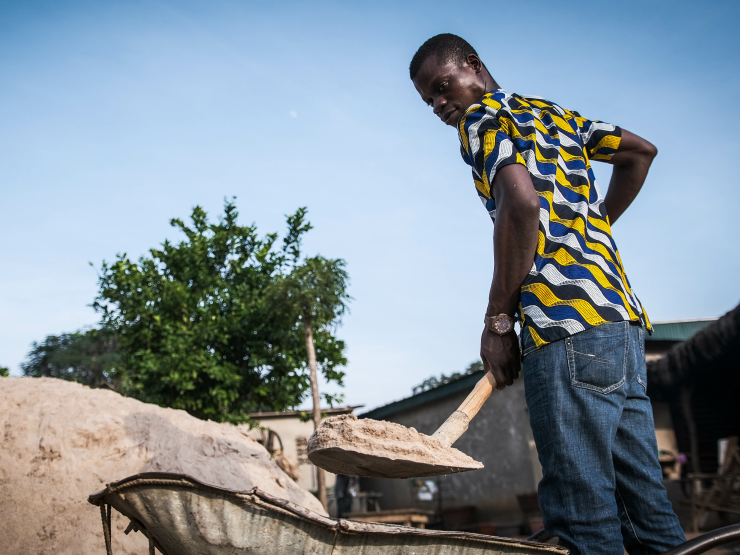 Tearfund gold mines thumb.jpg