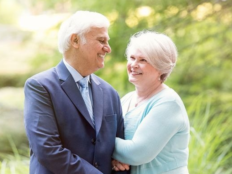 ravi zacharias thumb.jpg