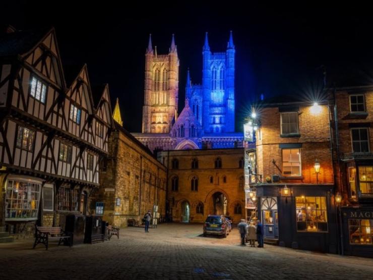 lincoln cathedral .jpg