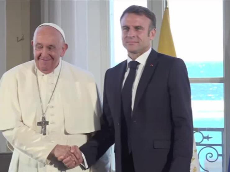 Pope Macron pic.JPG