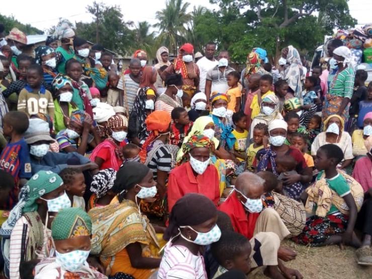 Mozambique refugees.jpg