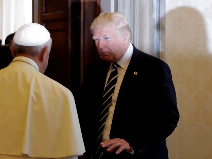 TRUMP FRANCIS POPE VATICAN.JPG
