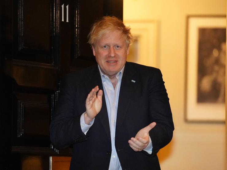Boris Johnson clapping PA Downing Street Pippa Fowles.jpg