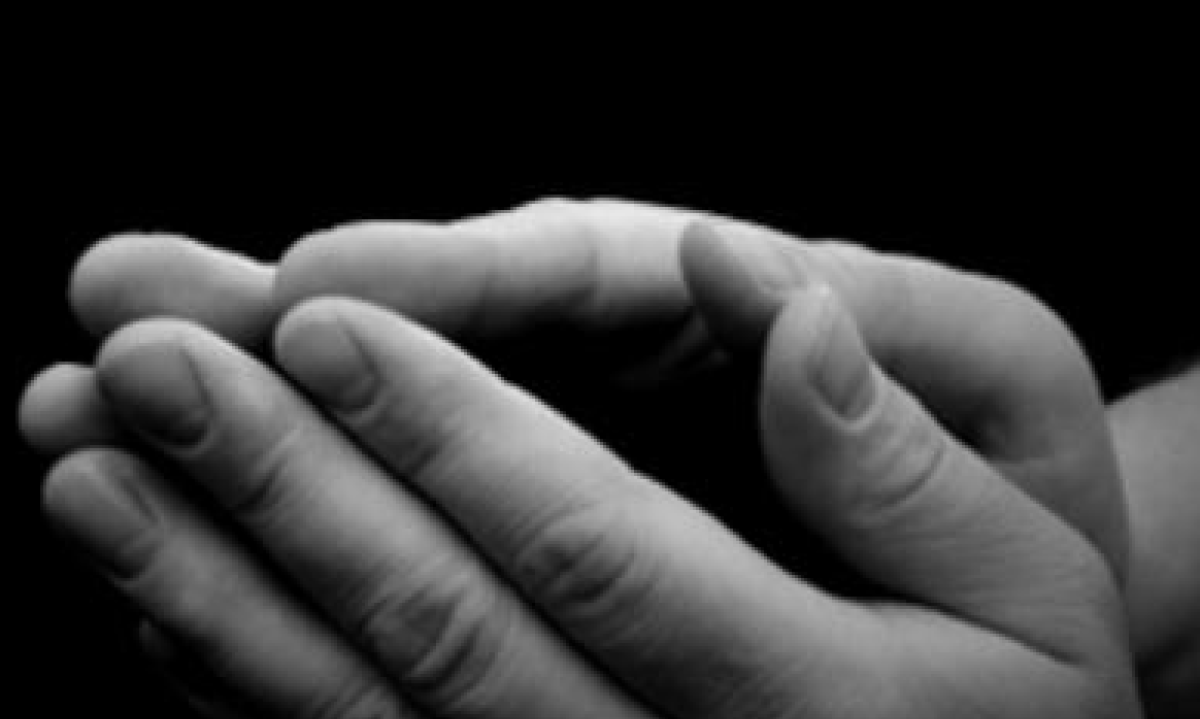 Prayer-hands-main_article_image_style3.jpg