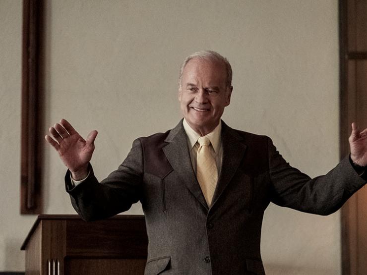 Kelsey Grammar Jesus Revolution 2.jpg
