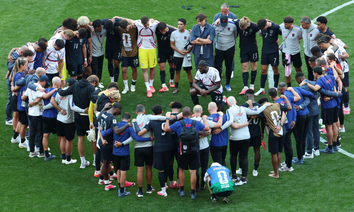 USAWorldCupPrayer060726.jpg