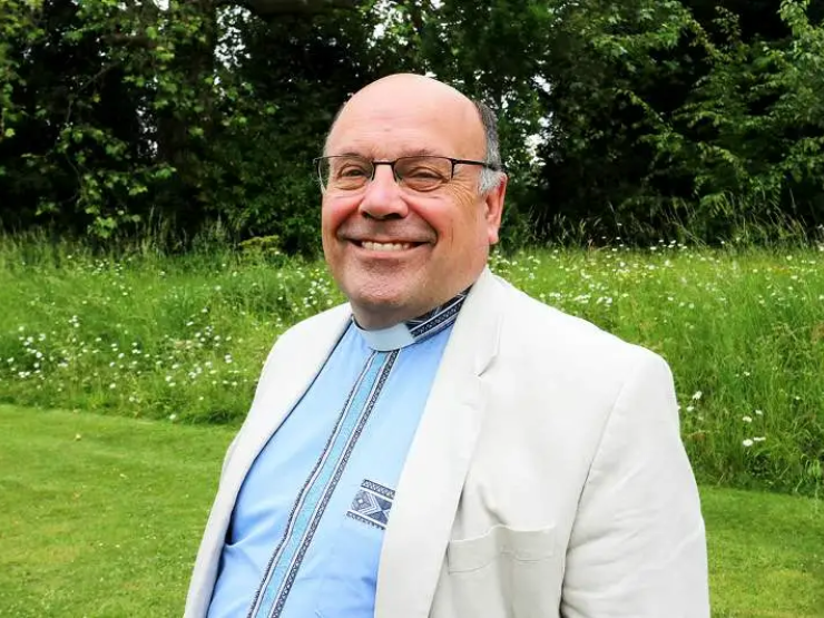 Archdeacon Ian Bentley.png