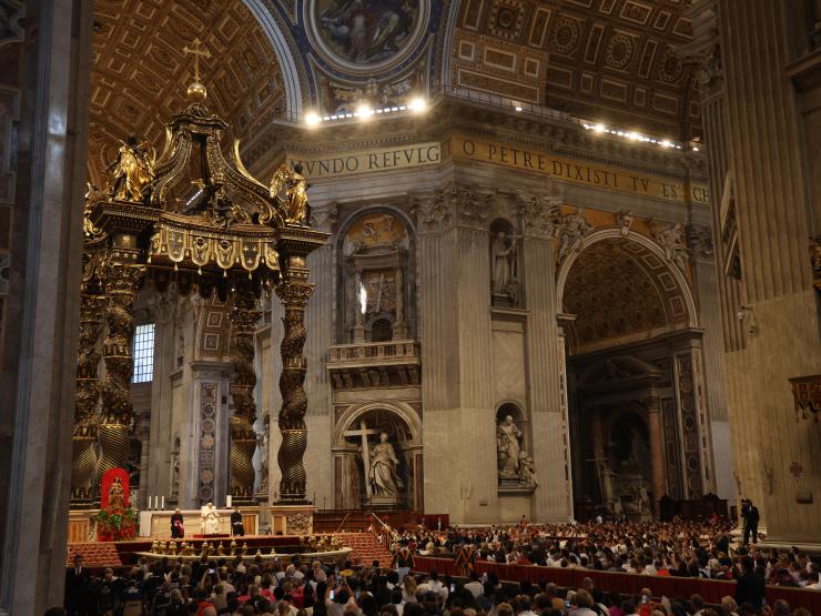 St Peter's Basilica purified after man urinates on holy altar
