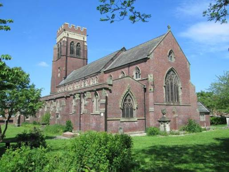 Christ Church Fenton.png