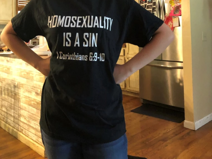 T SHIRT.png